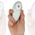 WOMANIZER - LIBERTY 2 ESTIMULADOR SUCCIONADOR CLITORIS VERDE CLARO - Imagen 4